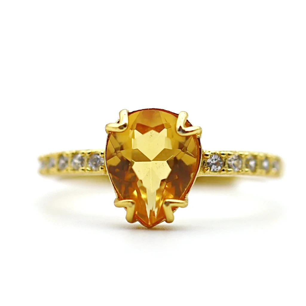 Bague citrine Soléa avec pierre naturelle jaune doré facettée, sertie sur argent 925 doré