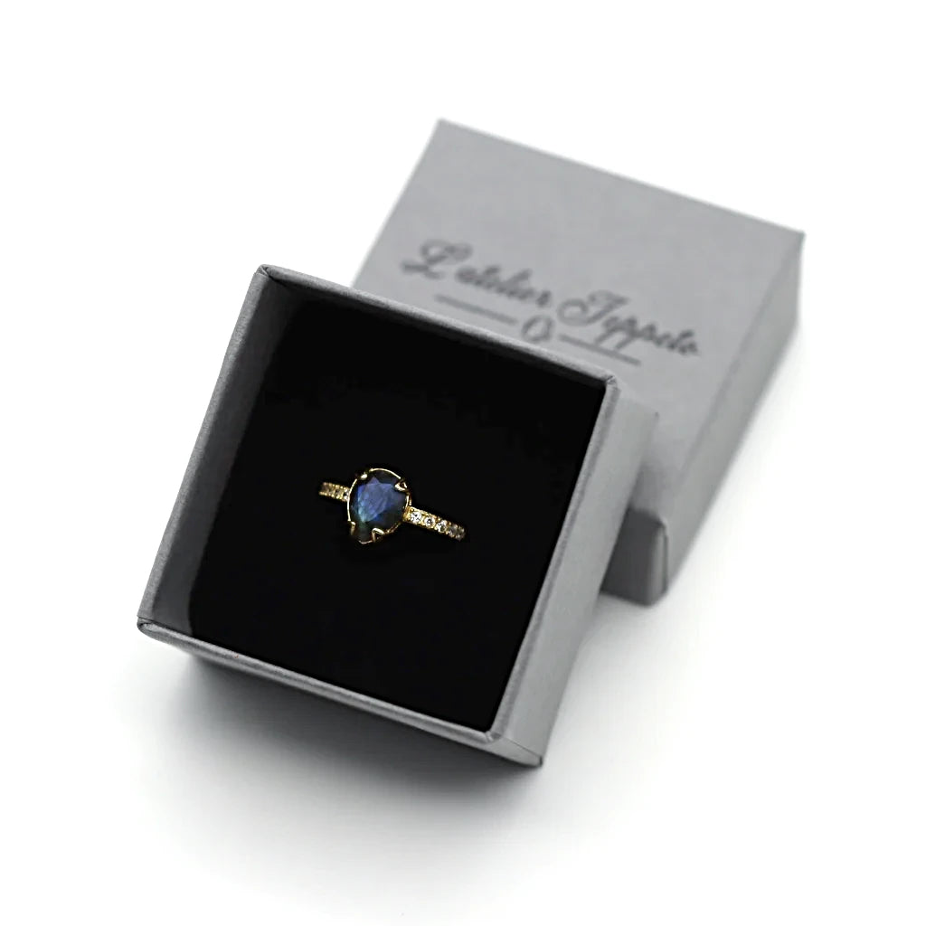 Bague labradorite aux reflets bleus irisés et argent 925 doré -Atelier Jeppeto
