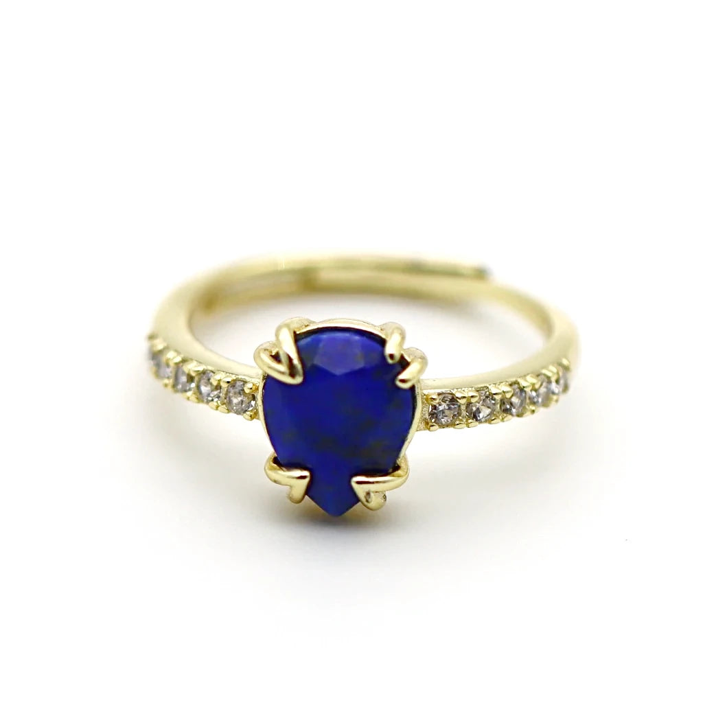 Bague Soléa en lapis-lazuli naturel bleu royal avec monture dorée en argent 925