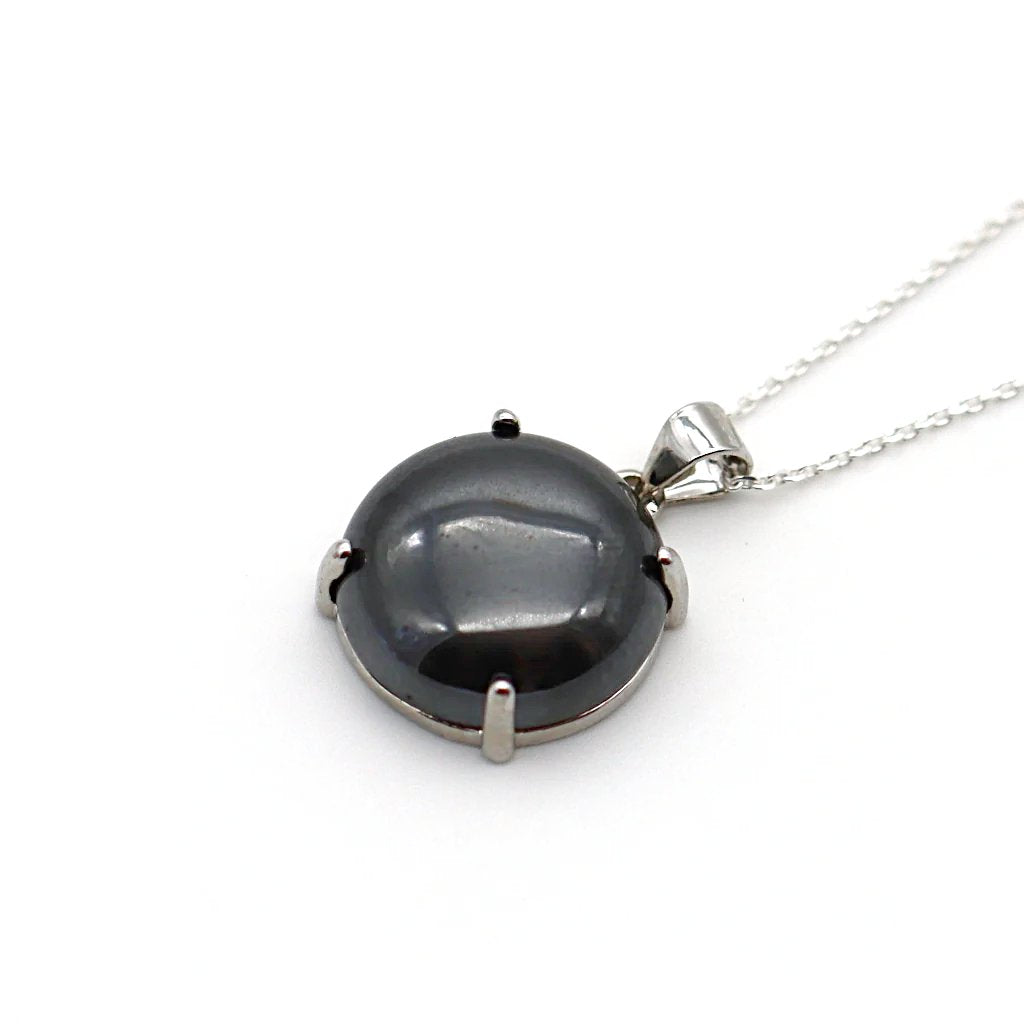 Pendentif en hématite pierre naturelle et argent 925